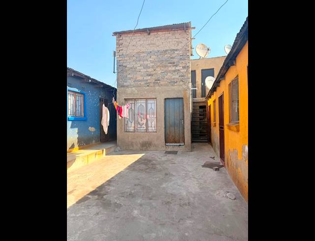 13 BEDROOM HOUSE FOR SALE IN PHOMOLONG